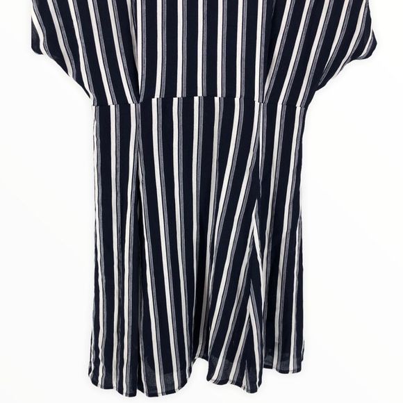 BP Navy White Striped Button Front Gathered Sleeve Mini Dress size Small - Picture 7 of 11